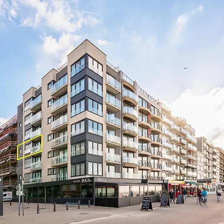 La Digue 302 Located Directly On The * Koksijde